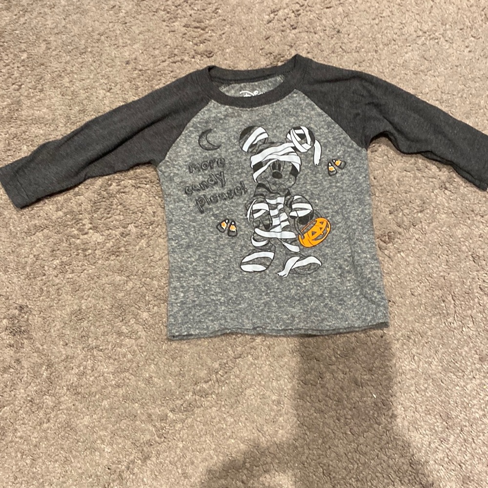 Disney Mickey Mouse Halloween shirt